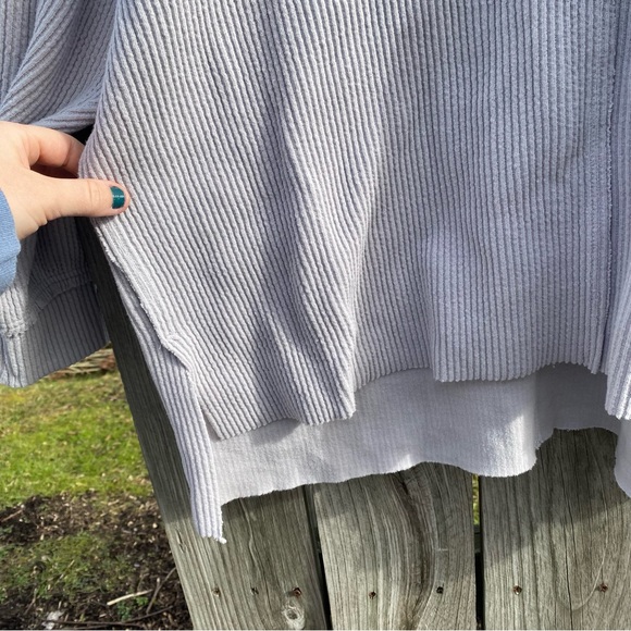 Lincoln L Ribbed Knit Sweater Gray V-Neck Oversized Cozy Minimalist Classic - Picture 6 of 8